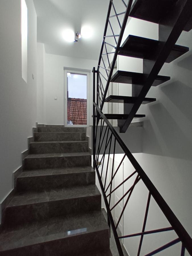Old Town Studio Apartments Baia Mare Ngoại thất bức ảnh